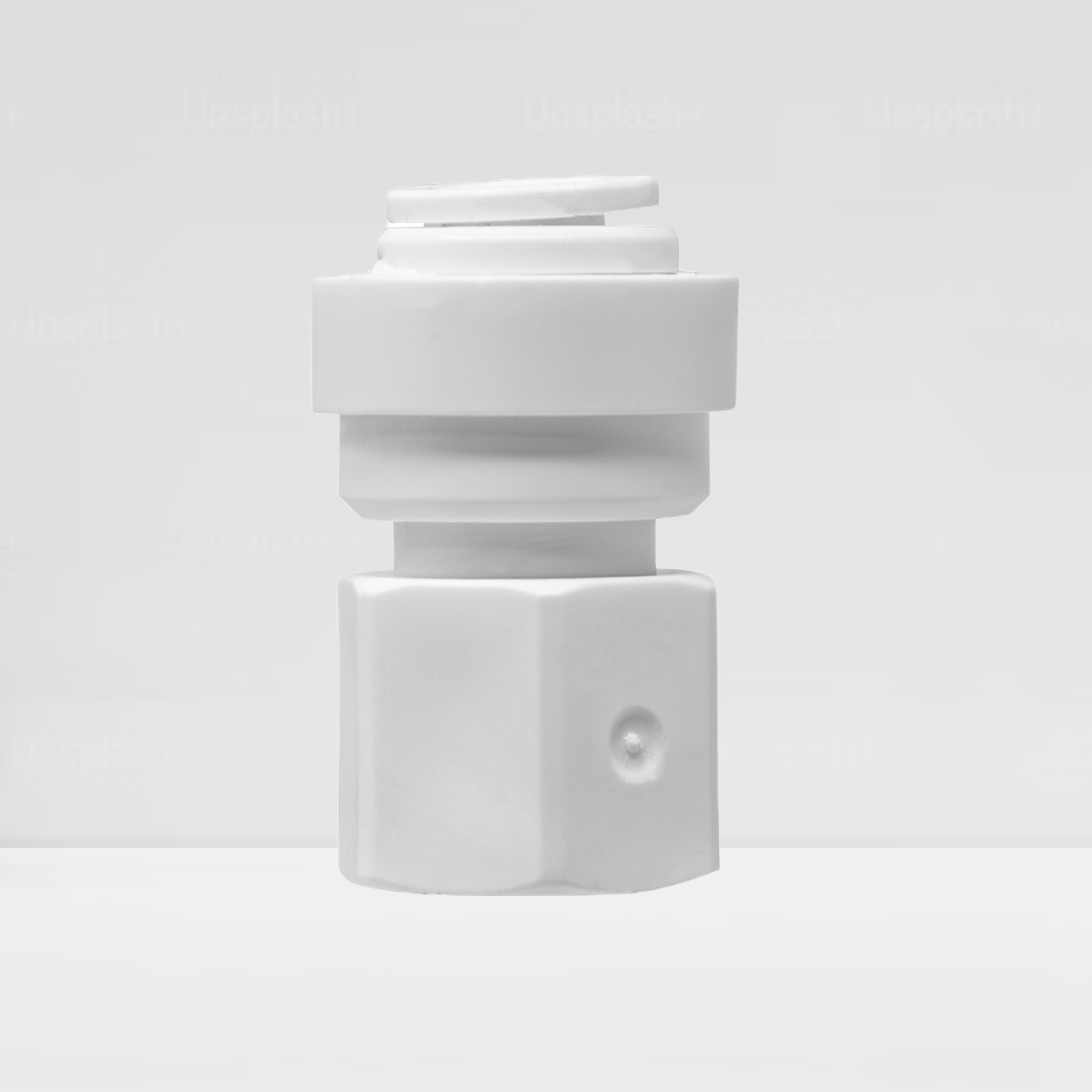 1/4" Quick Connect x 7/16" Comp Faucet Adapter Fitting. White, NSF certified.